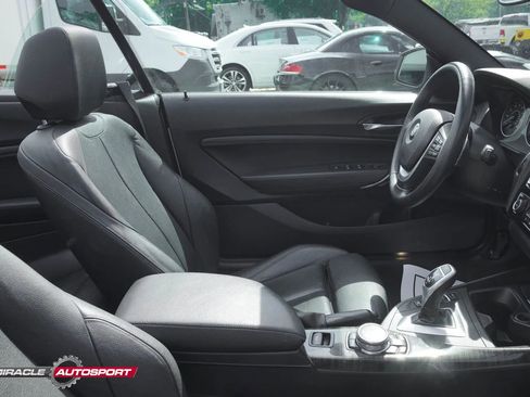 Used 2017 BMW 230i xDrive Convertible image 25