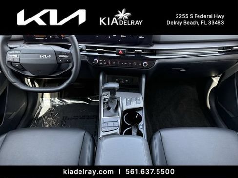 Used 2026 Kia Sportage EX w/ EX Panorama Roof Package FWD image 13
