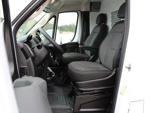 Used 2024 RAM ProMaster 3500 w/ Quick Order Package 22G SLT FWD image 21