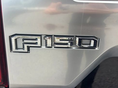 Used 2019 Ford F150 Platinum w/ Technology Package AWD/4WD image 5