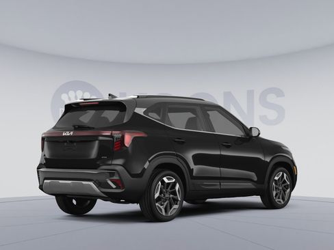 New 2025 Kia Seltos SX w/ SX Sunroof Package image 4