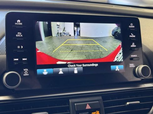 Used 2022 Honda Accord Sport image 16