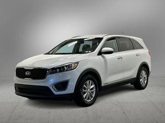 Used 2017 Kia Sorento LX video 1