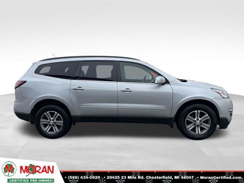 Used 2015 Chevrolet Traverse LT image 6