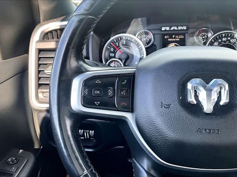 Used 2019 RAM 1500 Big Horn AWD/4WD image 24