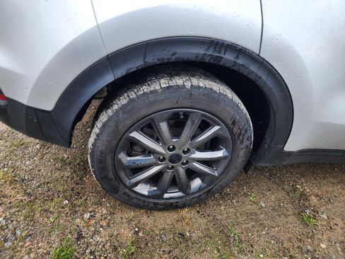 Used 2021 Kia Sportage S w/ S FWD Premium Package image 9