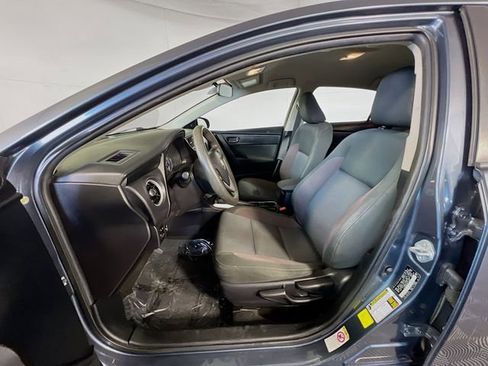 Used 2019 Toyota Corolla LE w/ Phone Cable & Charge Package image 9