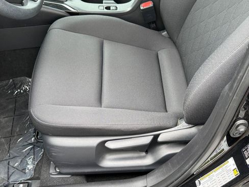 Used 2025 Toyota Corolla LE image 22