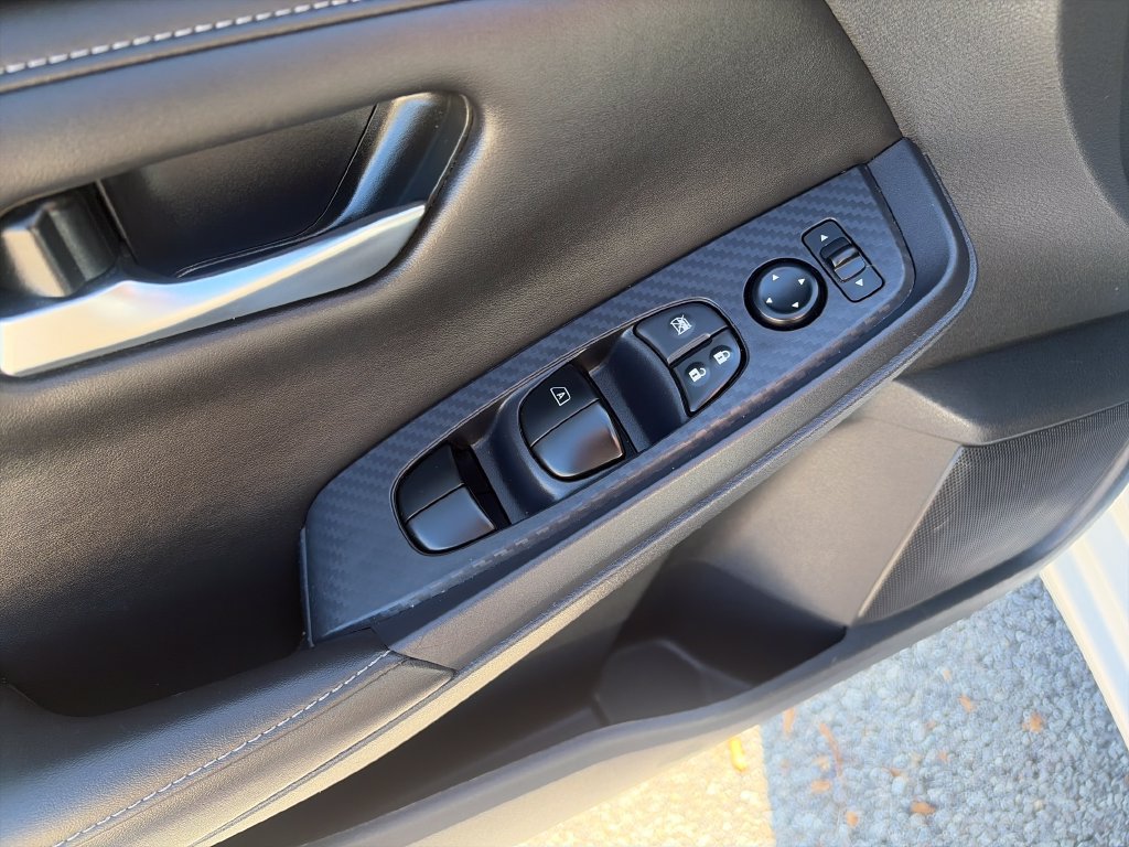 Certified 2024 Nissan Sentra SV FWD image 13