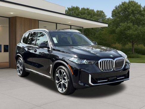 New 2026 BMW X5 sDrive40i w/ Premium Package RWD image 5