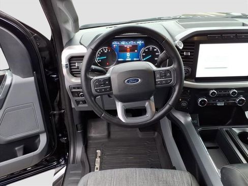 Used 2022 Ford F150 XLT w/ Equipment Group 302A High image 16