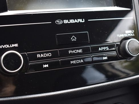 Used 2017 Subaru Impreza 2.0i AWD/4WD image 25
