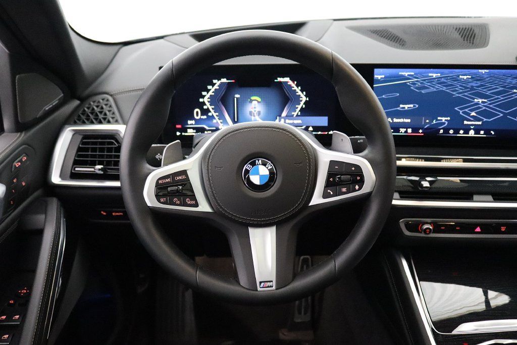 Used 2026 BMW X6 xDrive40i w/ Executive Package AWD/4WD image 17