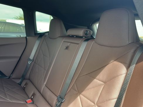 New 2026 BMW iX xDrive45 image 13