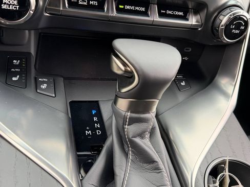 New 2026 Lexus LX 600 4WD w/ Luxury Package image 24