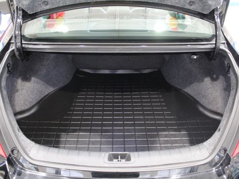 Used 2017 Honda Accord EX-L image 13