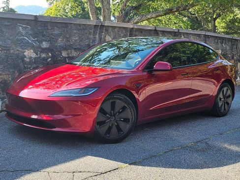 Used 2024 Tesla Model 3 Long Range AWD/4WD image 5