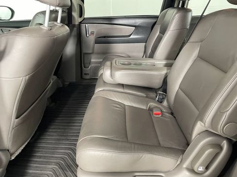 Used 2015 Honda Odyssey EX-L image 17