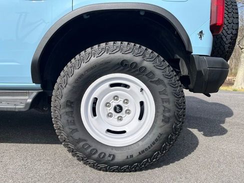 Certified 2025 Ford Bronco Heritage Edition AWD/4WD image 14