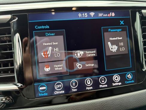 Used 2020 Chrysler Pacifica Touring-L w/ Advanced Safetytec Group image 12