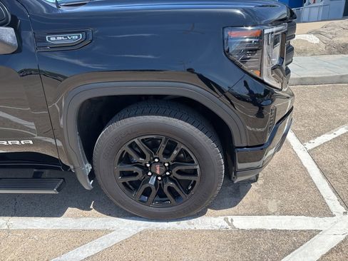 Used 2025 GMC Sierra 1500 Pro w/ Graphite Edition RWD image 4