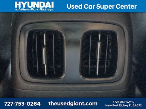Used 2023 Hyundai Santa Cruz Limited AWD/4WD image 33