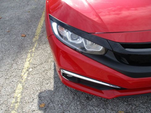 Used 2019 Honda Civic EX image 24