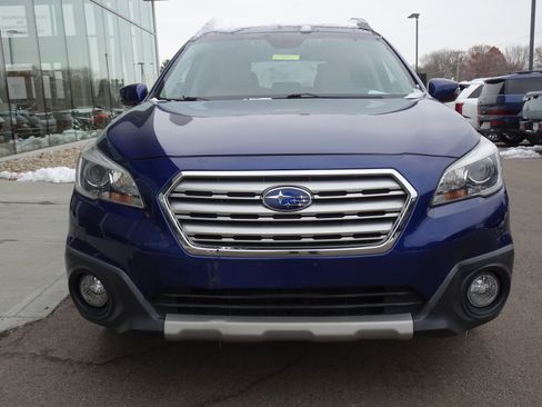 Used 2017 Subaru Outback 2.5i Limited image 7