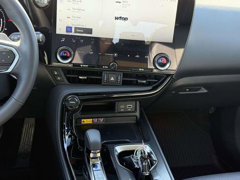 Used 2025 Lexus NX 350 AWD w/ Rear Seat Package image 19
