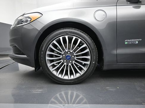 Used 2018 Ford Fusion Energi SE image 19