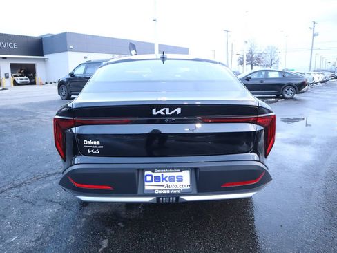 New 2025 Kia K4 LXS image 6