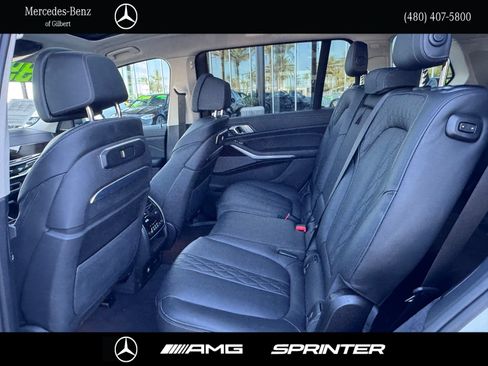 Used 2026 BMW X7 xDrive40i AWD/4WD image 16