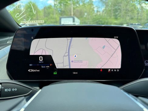 New 2026 Chevrolet Equinox EV LT FWD image 80