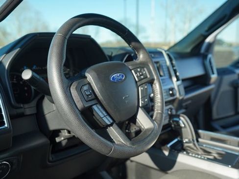 Used 2015 Ford F150 XLT w/ Equipment Group 301A Mid image 26