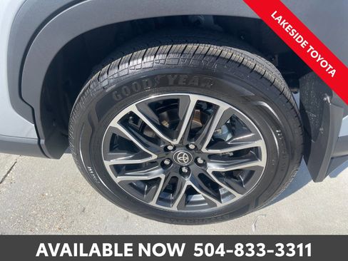 Certified 2026 Toyota Corolla Cross XLE w/ Convenience Package image 14