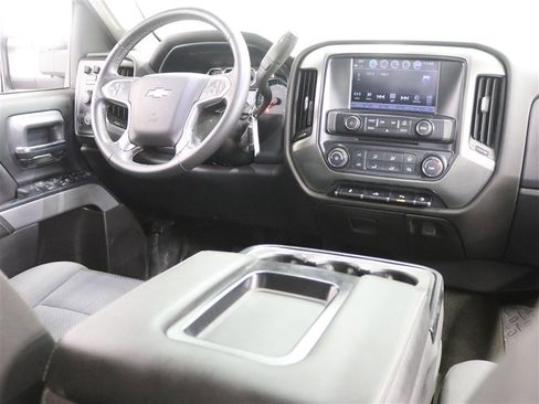 Used 2018 Chevrolet Silverado 2500 LT w/ Custom Sport Edition image 21