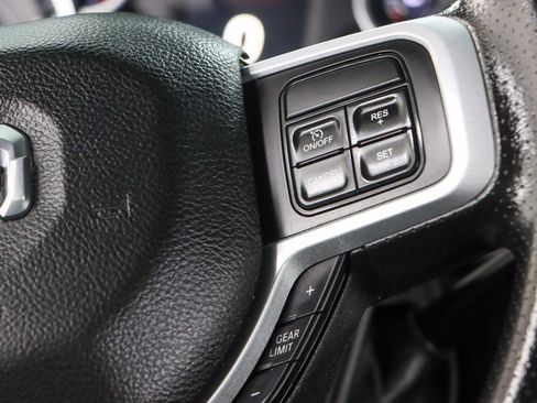 Used 2022 RAM 2500 Big Horn w/ Cold Weather Group image 15