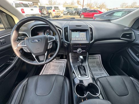 Used 2018 Ford Edge Titanium w/ Equipment Group 302A image 12