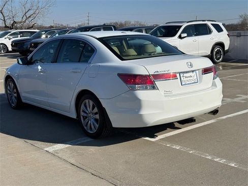 Used 2011 Honda Accord EX-L image 6