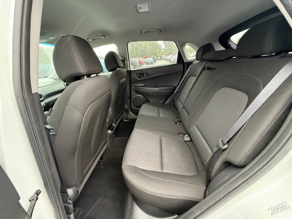Used 2023 Hyundai Kona SEL AWD/4WD image 21