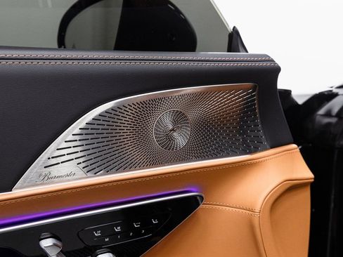 Used 2022 Mercedes-Benz SL 63 AMG 4MATIC image 8