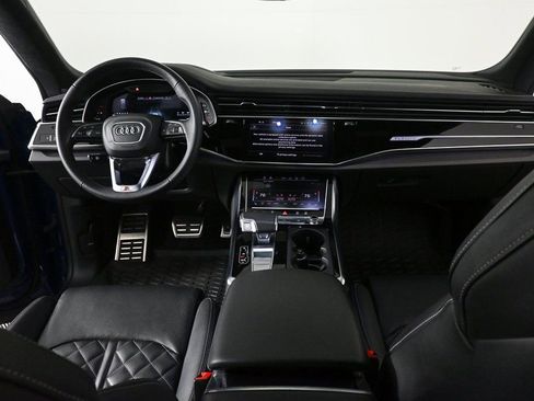 Used 2024 Audi SQ8 Prestige w/ Prestige Package image 15