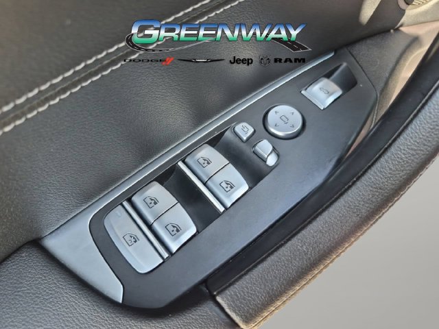 Used 2022 BMW X4 xDrive30i w/ M Sport Package 2 AWD/4WD image 14