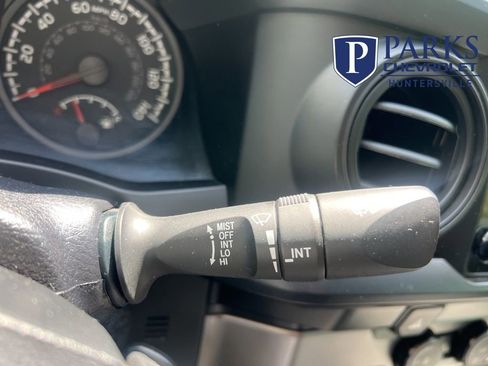 Used 2021 Toyota Tacoma SR w/ SR Convenience Package image 25