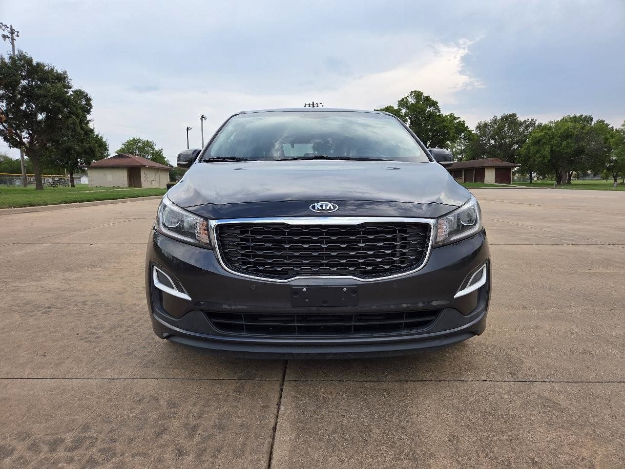 Used 2020 Kia Sedona EX FWD image 4
