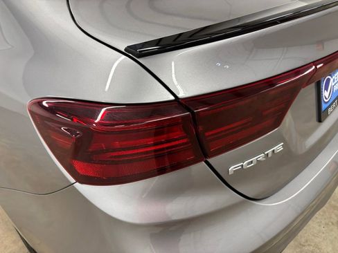 Used 2024 Kia Forte GT-Line image 8
