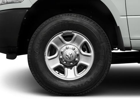 Used 2017 RAM 3500 Tradesman RWD image 11