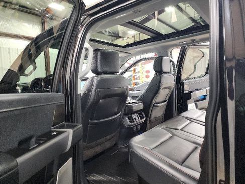 Used 2021 Ford F150 Lariat w/ Equipment Group 502A High AWD/4WD image 15