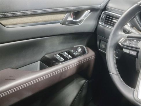 Certified 2025 MAZDA CX-5 Signature image 31