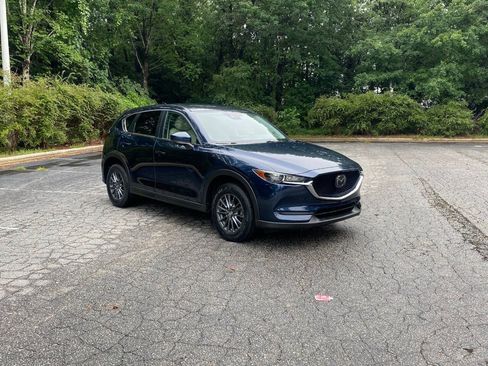 Used 2019 MAZDA CX-5 Touring FWD image 4